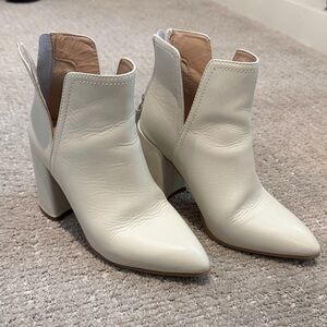 Elegant  Creamy White Ankle Boots